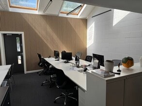 13-26 Swanns Rd, Cambridge for lease Interior Photo- Image 1 of 11