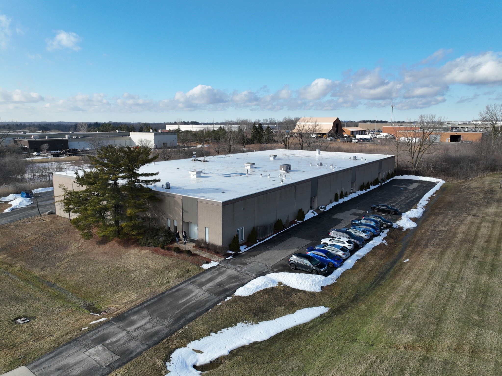 29601-29607 Hall St, Solon, OH for lease Building Photo- Image 1 of 20