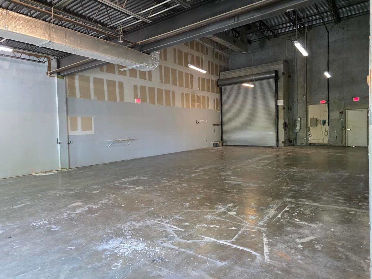 601 N Congress Ave, Delray Beach, FL 33445 - Unité 602 - - Photo intérieure - Image 2 of 8