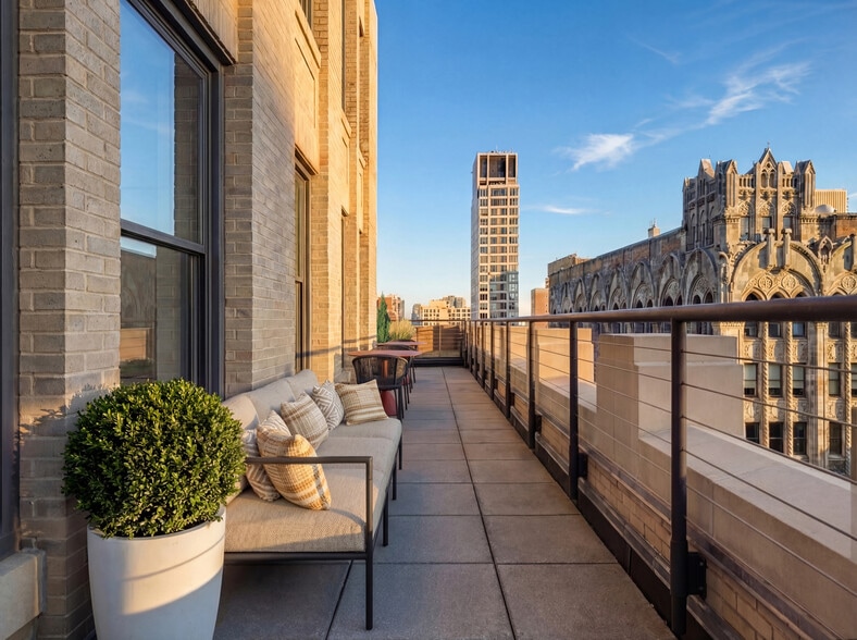 386 Park Ave S, New York, NY à louer - Photo du bâtiment - Image 3 de 9