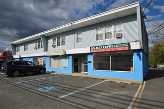 231 Chambers Bridge Rd, Brick, NJ for lease Building Photo- Image 1 of 1