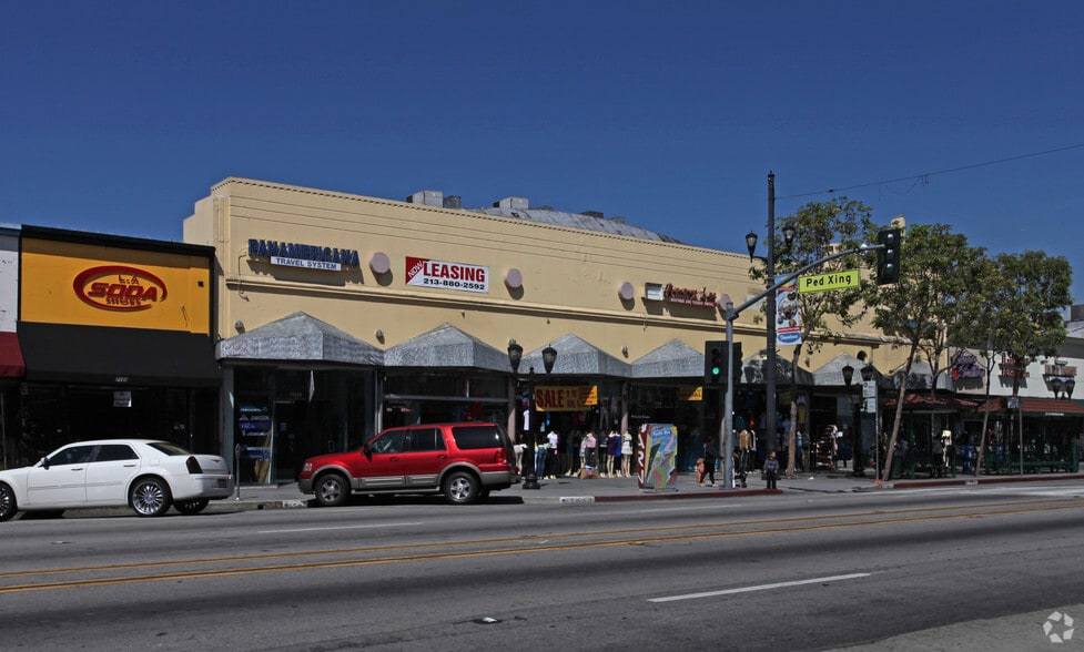 7023-7035 Pacific Blvd, Huntington Park, CA for lease - Building Photo - Image 3 of 5