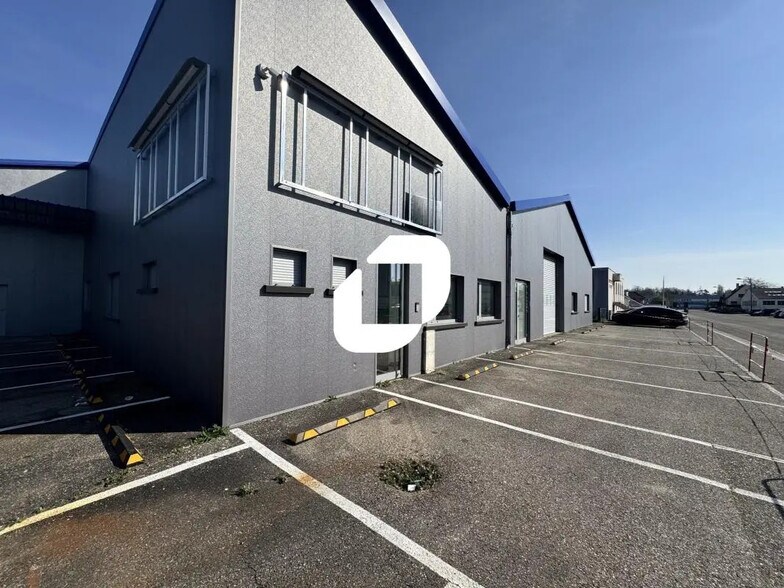 3 Rue Vauban, Mundolsheim à louer - Photo du bâtiment - Image 2 de 18