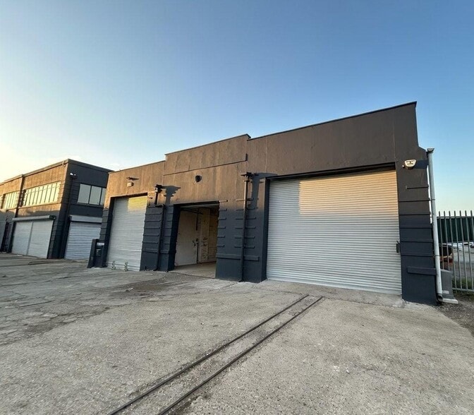 Laundry Rd, Minster for lease - Building Photo - Image 1 of 16