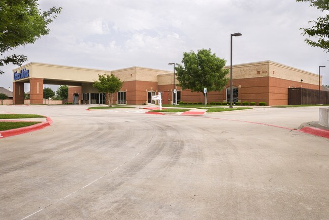 More details for 1207 W McDermott Dr, Allen, TX - Retail for Sale