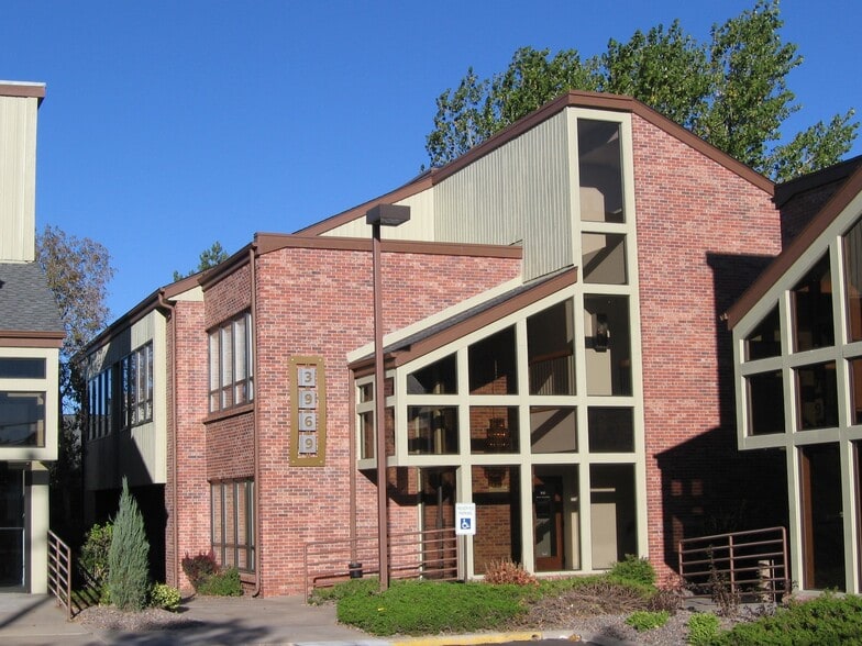 3969 E Arapahoe Rd, Centennial, CO for sale - Building Photo - Image 1 of 8