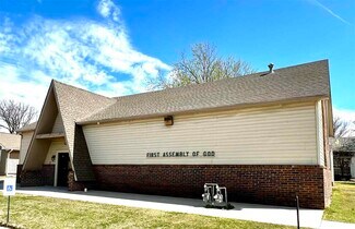 Plus de détails pour 206 N 2nd St, Tonkawa, OK - Spécialité à vendre