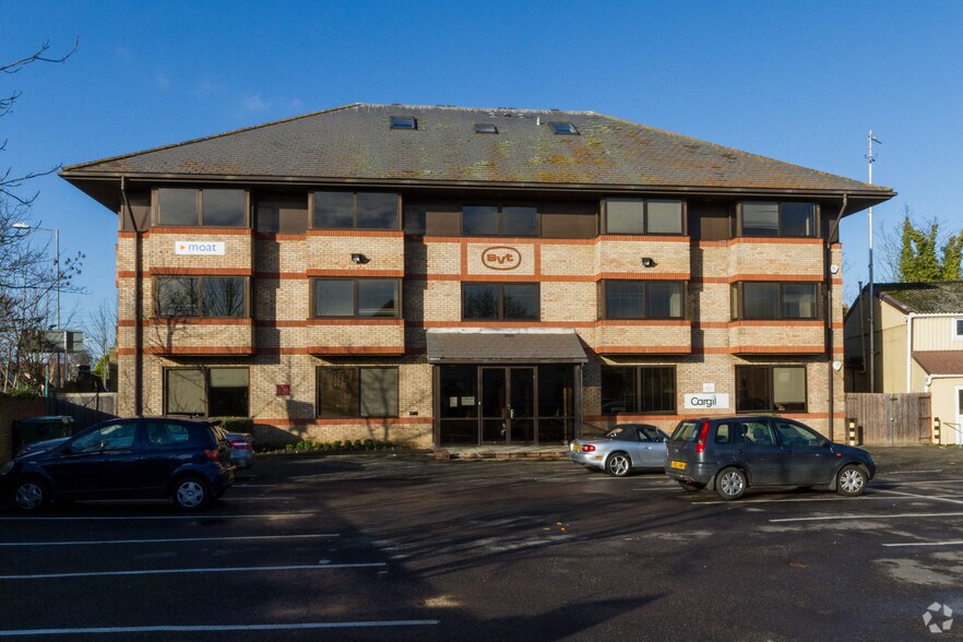 Holloway Rd, Heybridge à vendre - Photo du bâtiment - Image 2 de 3