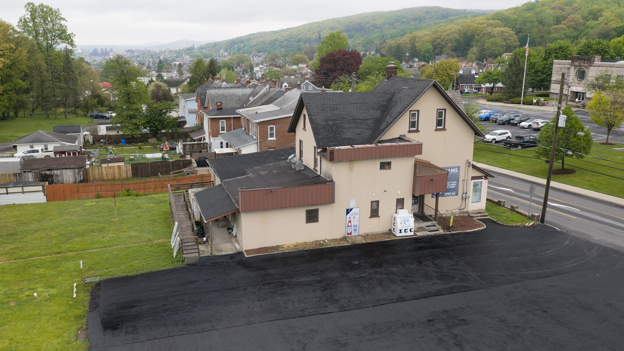 1635 Broadway, Bethlehem, PA for sale Primary Photo- Image 1 of 30