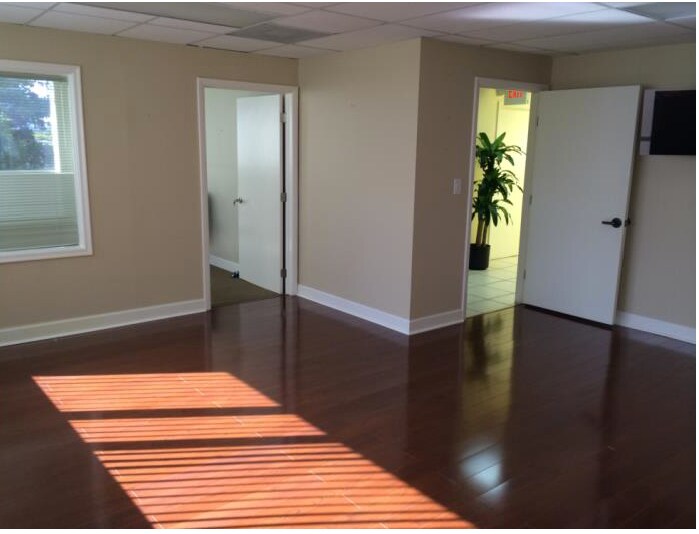 9600 NW 38th St, Miami, FL à louer - Photo intérieure - Image 2 de 6