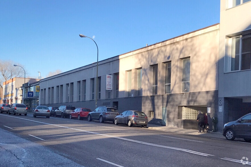 Avenida Institución Libre de Enseñanza, 45, Madrid, Madrid for sale - Primary Photo - Image 1 of 3