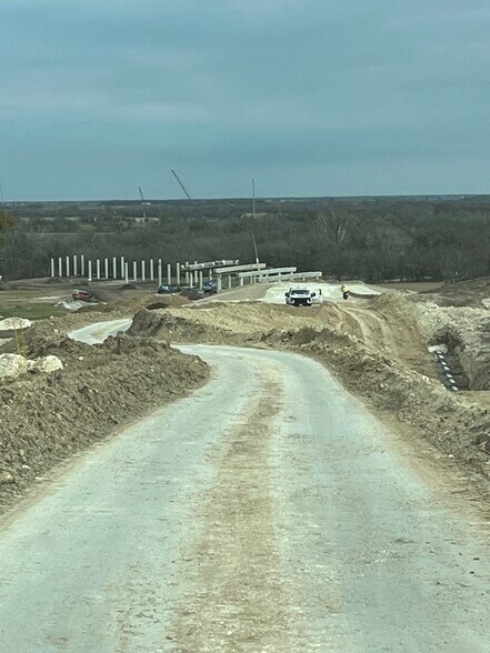 1201 County Road 137, Hutto, TX à vendre - Photo du bâtiment - Image 2 de 4
