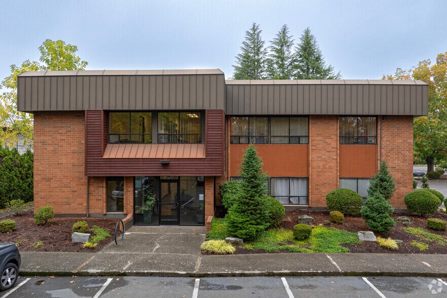 8755 SW Citizens Dr, Wilsonville, OR à louer - Photo du bâtiment - Image 3 de 11