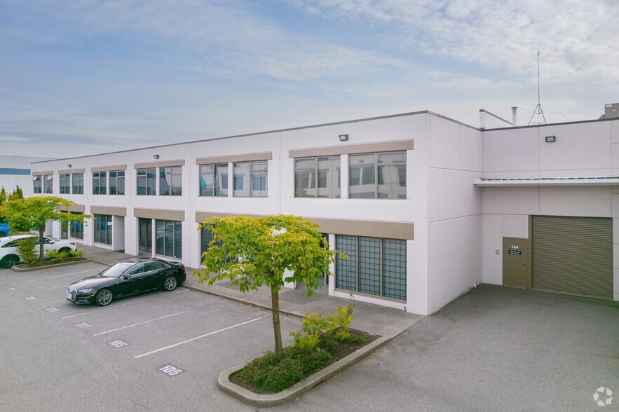 1550 Hartley Ave, Coquitlam, BC à louer - Photo du bâtiment - Image 2 de 5