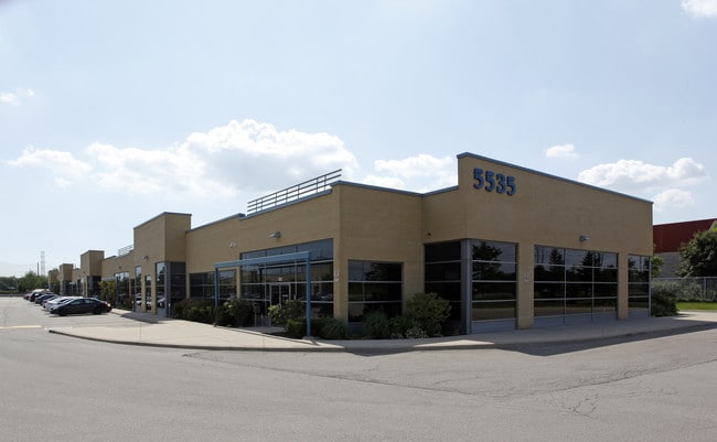More details for 5535 Eglinton Ave W, Toronto, ON - Office, Industrial for Lease