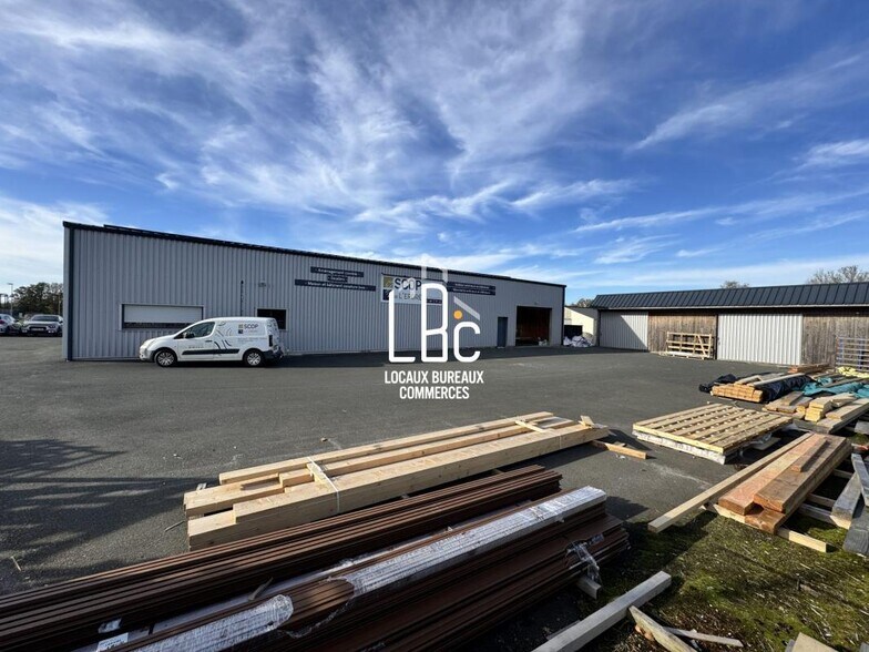 Flex in Les Touches for sale - Building Photo - Image 2 of 30