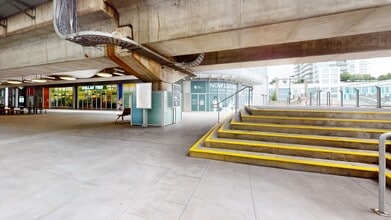 800 Carnarvon St, New Westminster, BC for lease Building Photo- Image 2 of 7