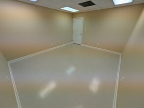 4065 Powhatan Rd, Clayton, NC for lease Interior Photo- Image 2 of 2