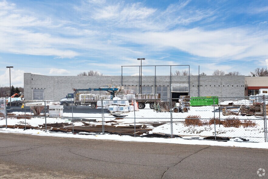 7590-7608 160th St W, Lakeville, MN for lease - Building Photo - Image 3 of 3