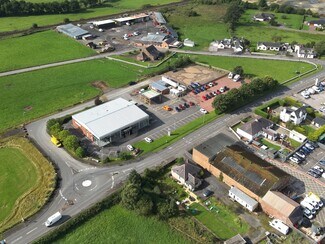 Plus de détails pour Annan Rd, Dumfries - Commerce de détail à vendre