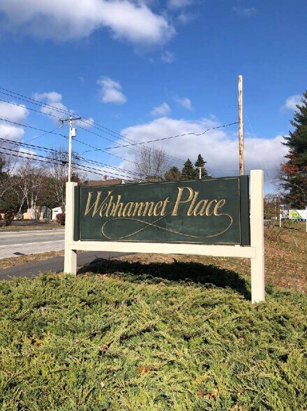 7 Webhannet Pl, Kennebunk, ME for lease - Building Photo - Image 2 of 2