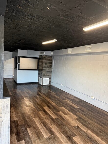 8555 Fm-2673, Canyon Lake, TX for lease - Building Photo - Image 3 of 11