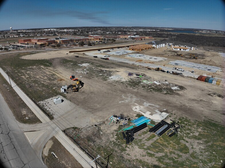 5050 Azle Ave, Fort Worth, TX à vendre - Communauté Matterport - Image 3 de 21