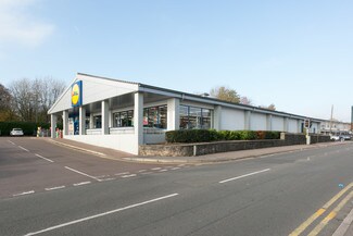 Plus de détails pour Bulwark Rd, Chepstow - Commerce de détail à louer