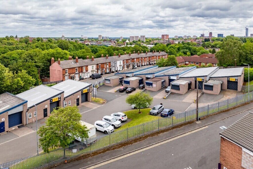 Park Rd, Birmingham à louer - Photo du bâtiment - Image 2 de 3