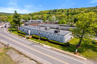 Plus de détails pour 1 Princeton Rd, Fitchburg, MA - Industriel à vendre
