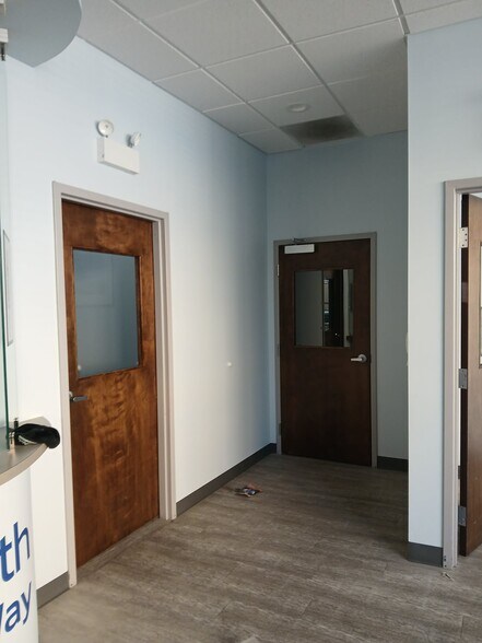 4138 N Broadway St, Chicago, IL à louer - Photo du bâtiment - Image 3 de 16