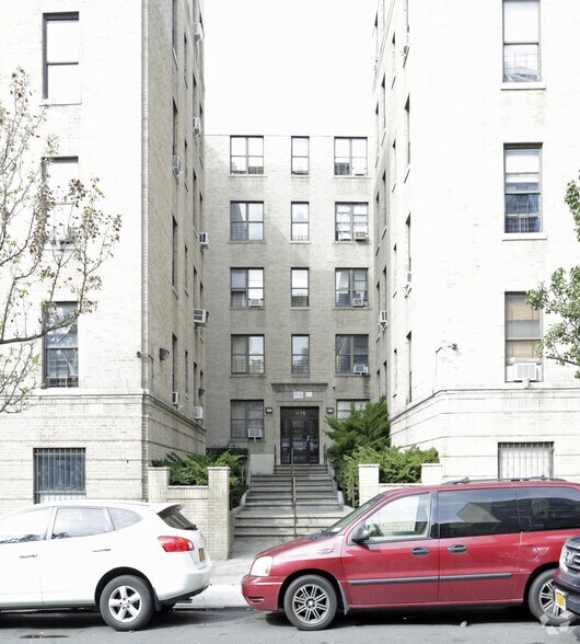 1173-1177 Nelson Ave, Bronx, NY à vendre - Photo du bâtiment - Image 3 de 4