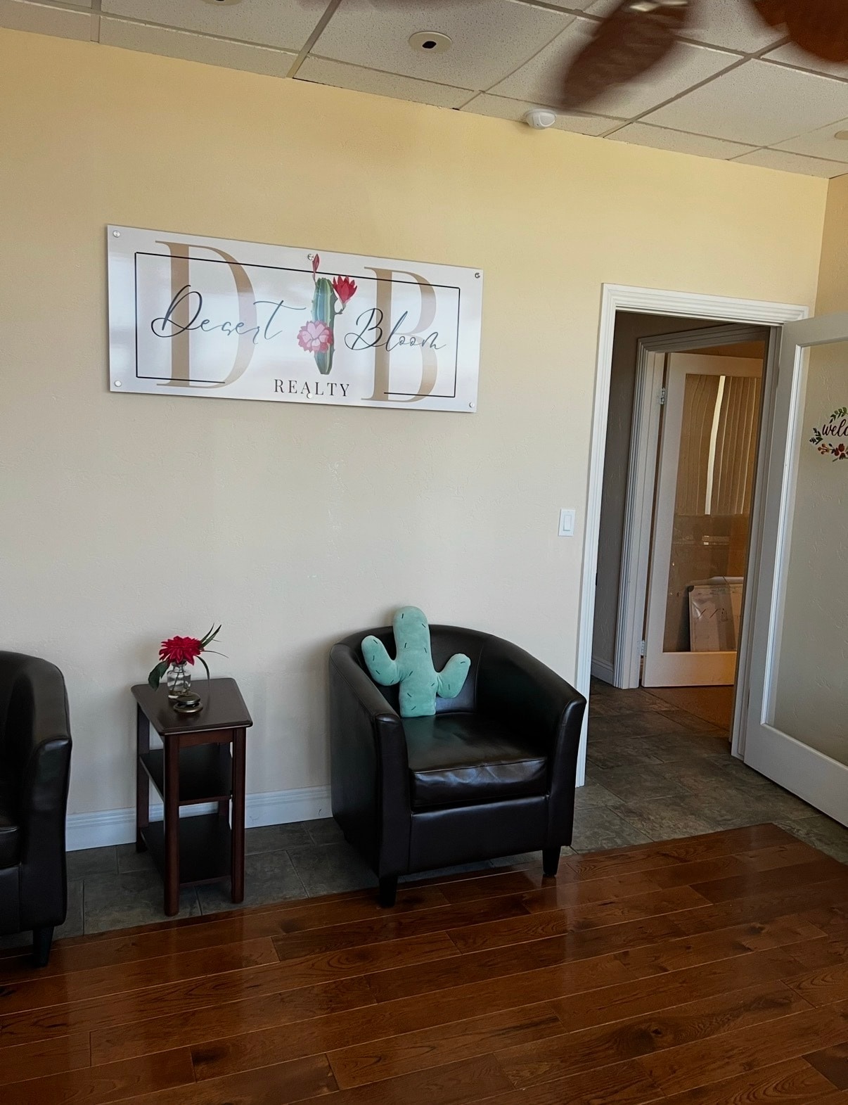 45445 Portola Ave, Palm Desert, CA for lease Interior Photo- Image 1 of 3
