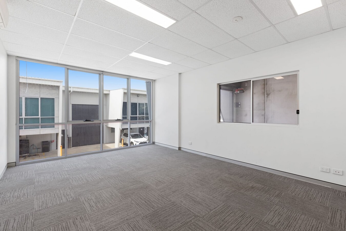 11 Jullian Cl, Banksmeadow, NSW 2019 - Unit 19 -  - Interior Photo - Image 2 of 2