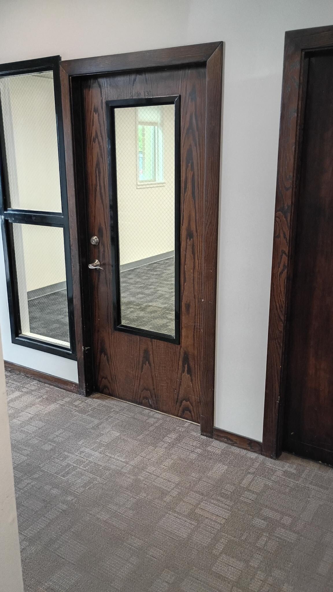 7050 S Highland Dr, Cottonwood Heights, UT for lease Interior Photo- Image 1 of 7