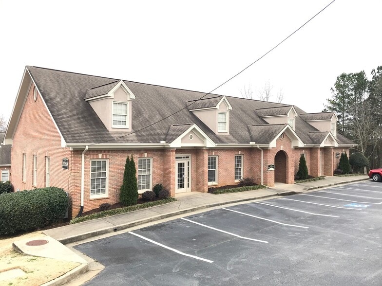 2050 Buford Hwy, Buford, GA for lease - Primary Photo - Image 2 of 29