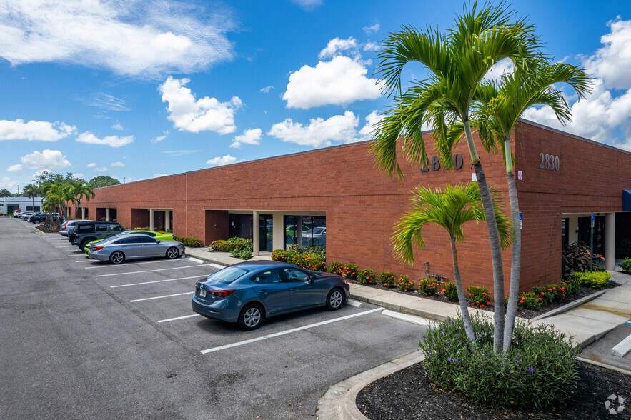 2830 Winkler Ave, Fort Myers, FL for sale - Building Photo - Image 1 of 1