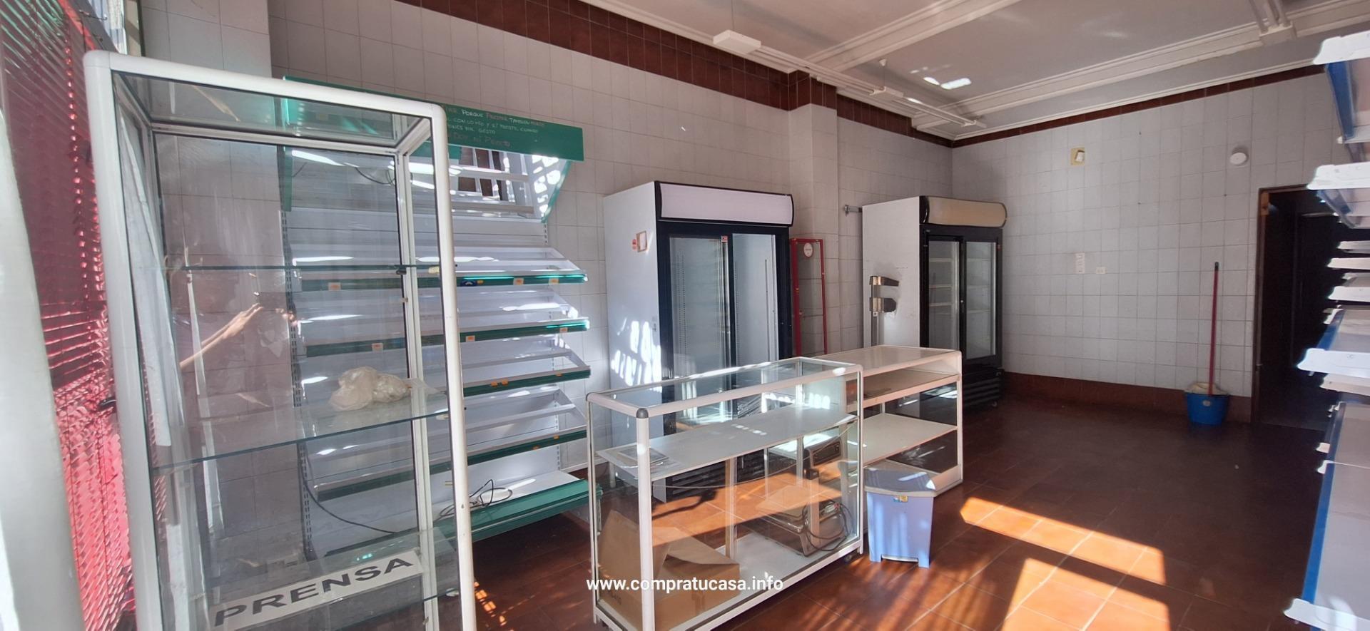 Calle del Puente de San Lorenzo, 13, Segovia, Segovia for lease Interior Photo- Image 1 of 13