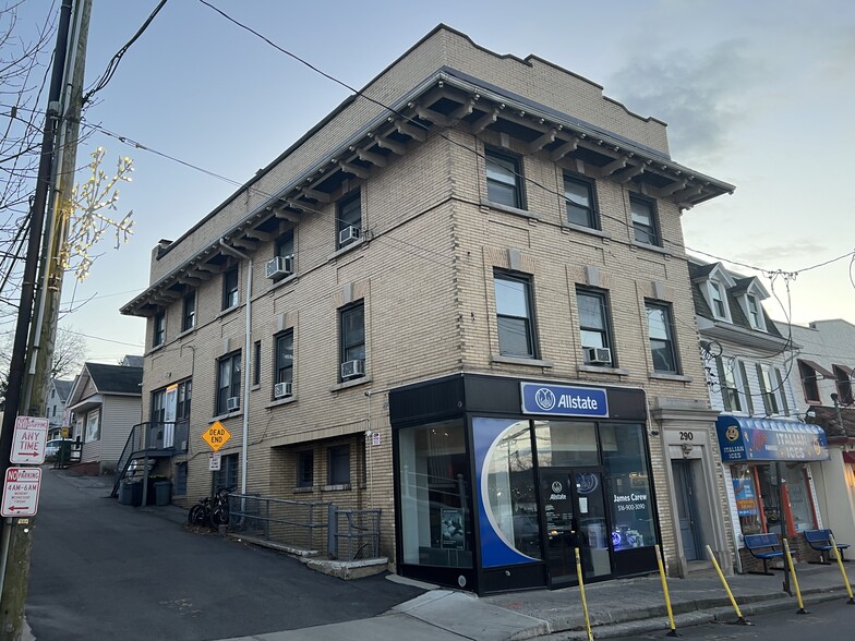 290 Main St, Port Washington, NY for sale - Building Photo - Image 1 of 1