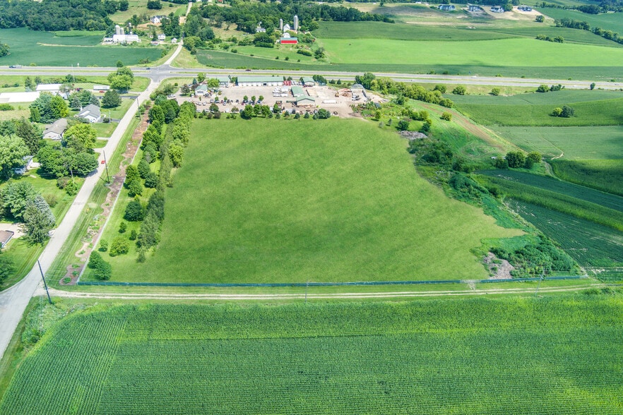 Spring Rose Rd, Verona, WI for sale - Building Photo - Image 3 of 9