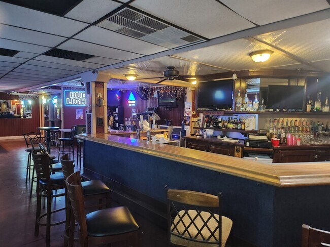 Plus de détails pour 12347 Palm Dr, Desert Hot Springs, CA - Commerce de détail à vendre