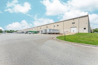 1150 Pleasant Ridge Rd, Greensboro, NC for lease Interior Photo- Image 2 of 4