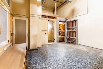 216-220 Linden Ave, South San Francisco, CA for lease Interior Photo- Image 2 of 4