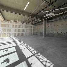 500 N Dixie Hwy, Hallandale Beach, FL for lease Interior Photo- Image 2 of 3