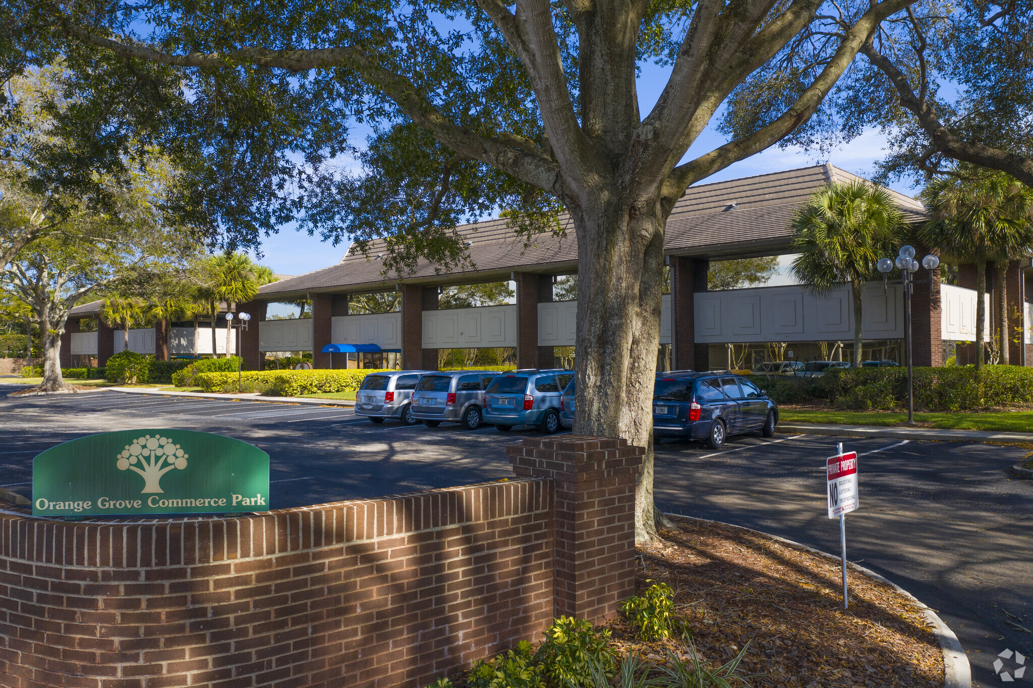 2805 W Busch Blvd, Tampa, FL for lease Building Photo- Image 1 of 6