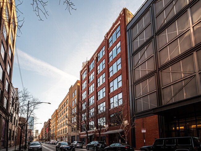 Plus de détails pour 1033 W Van Buren St, Chicago, IL - Bureau, Bureau/Commerce de détail à louer