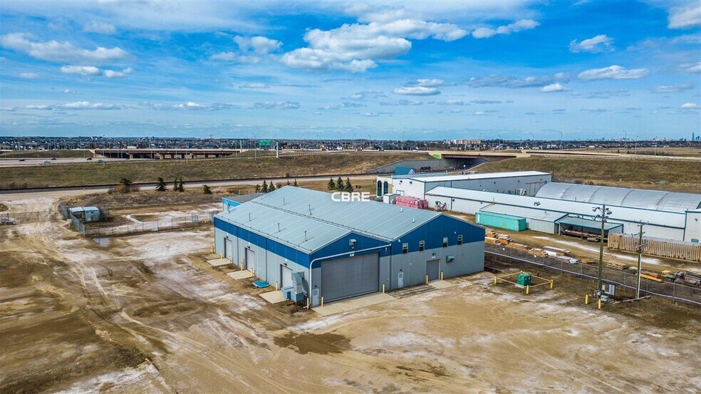 3925 8 St, Nisku, AB à vendre - Photo du bâtiment - Image 2 de 4