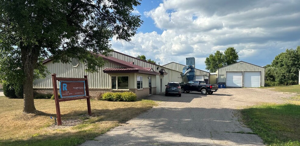 3339 Southway Dr, Saint Cloud, MN à louer - Photo du bâtiment - Image 2 de 6