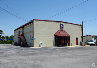 More details for 222 Henderson Dr, Jacksonville, NC - Retail for Sale