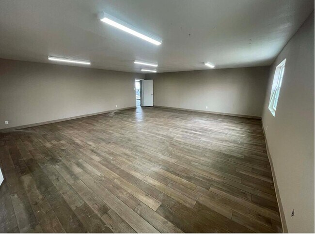 Plus de détails pour 800 E Dickinson Blvd, Fort Stockton, TX - Services hôteliers à vendre